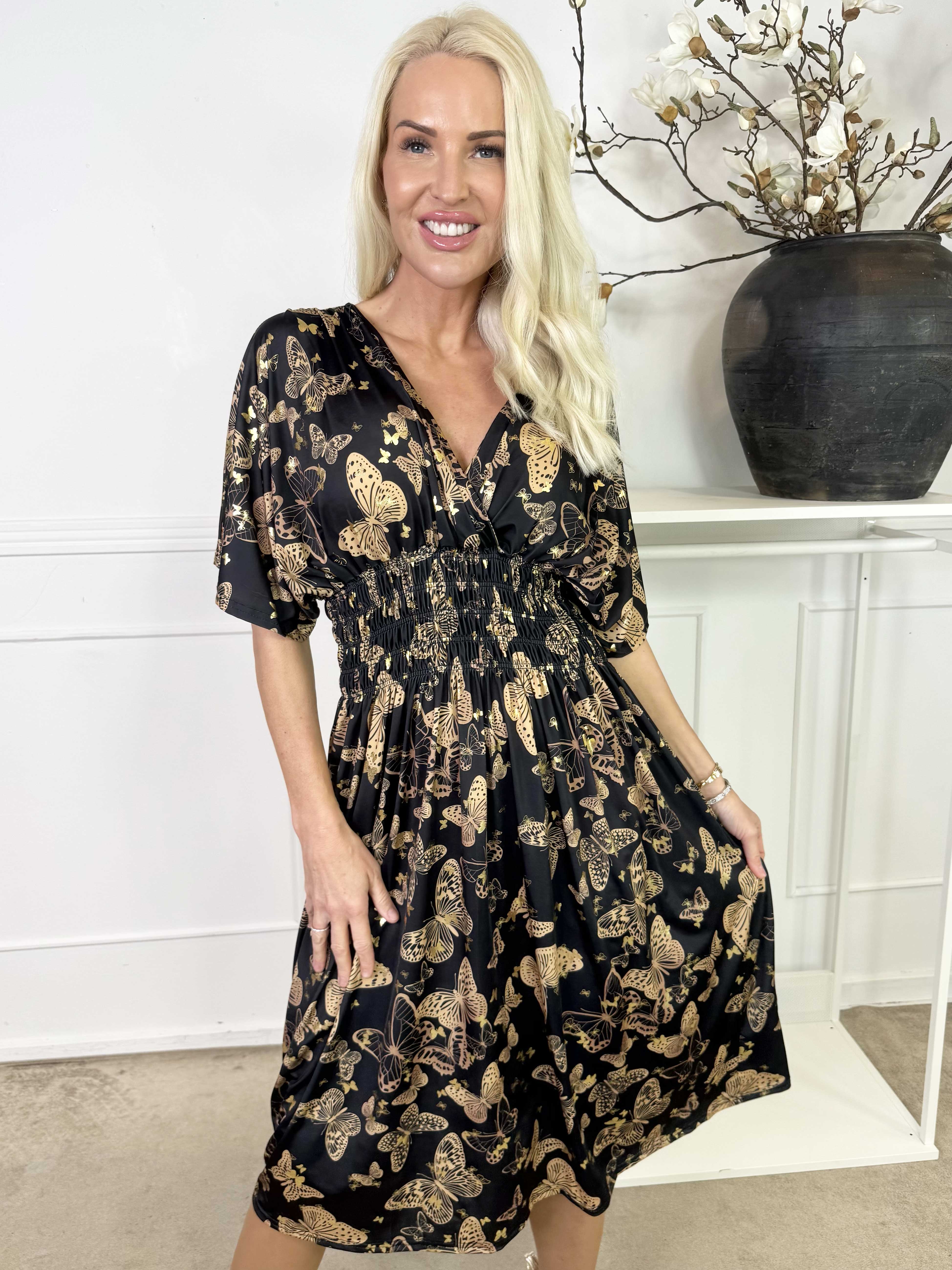 Pams Butterfly Midi S/S - Elastisk kjole med sommerfugleprint